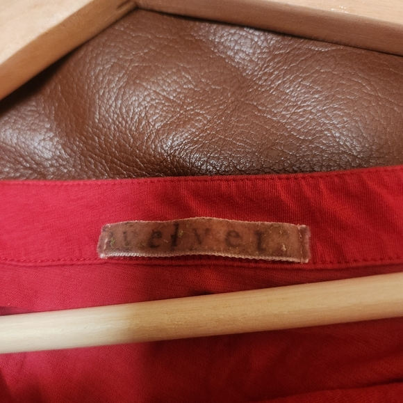 Velvet Red Top - Picture 4 of 4